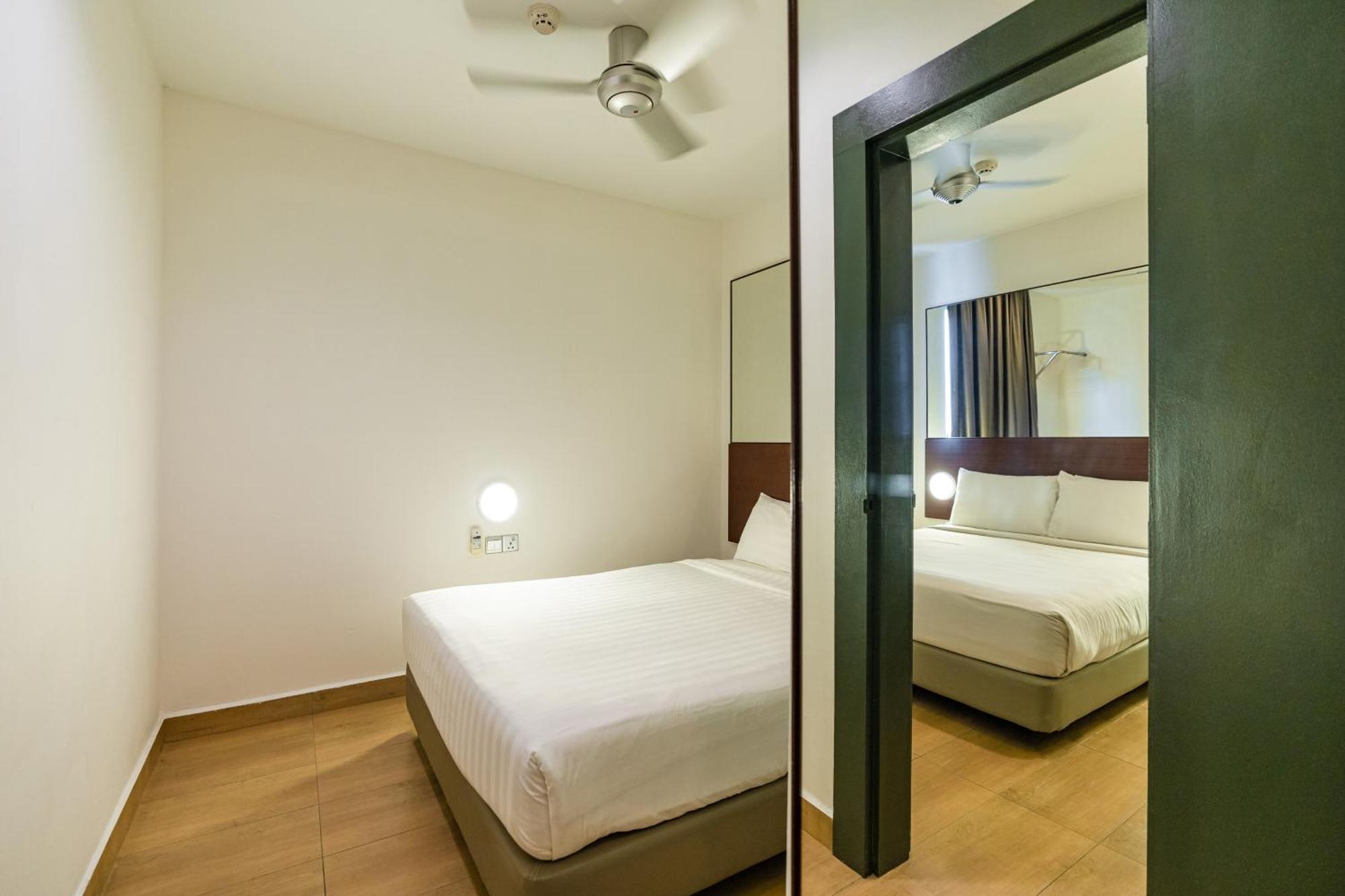 Tune Hotel Georgetown Penang Δωμάτιο φωτογραφία