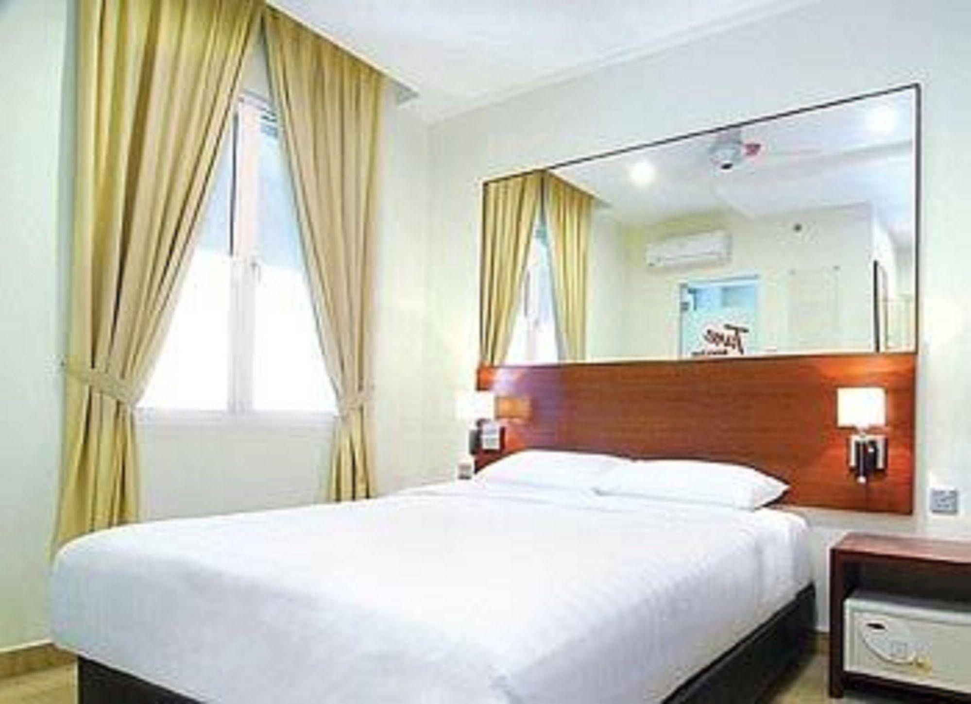 Tune Hotel Georgetown Penang Εξωτερικό φωτογραφία